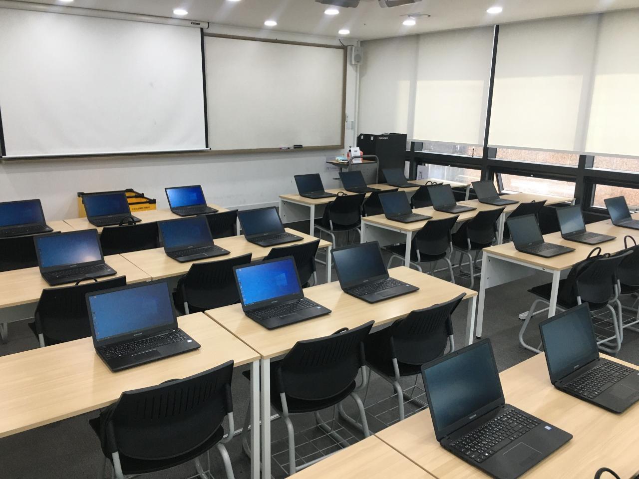 강의장