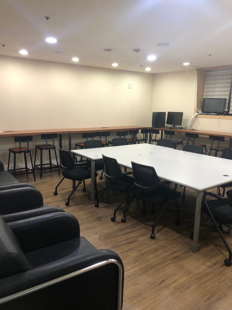 MBC아카데미 컴퓨터교육센터 수원점 편안하고 아늑한 휴게실